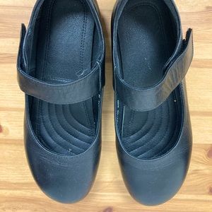 Personal designed shoes, black, 6.5